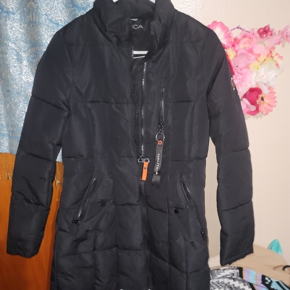 Nautica Women's Heavyweight Puffer Jacket - Picture 5 of 11